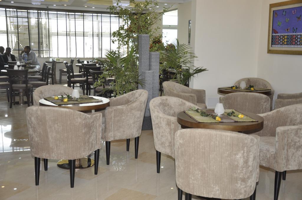 Addissinia Hotel Экстерьер фото