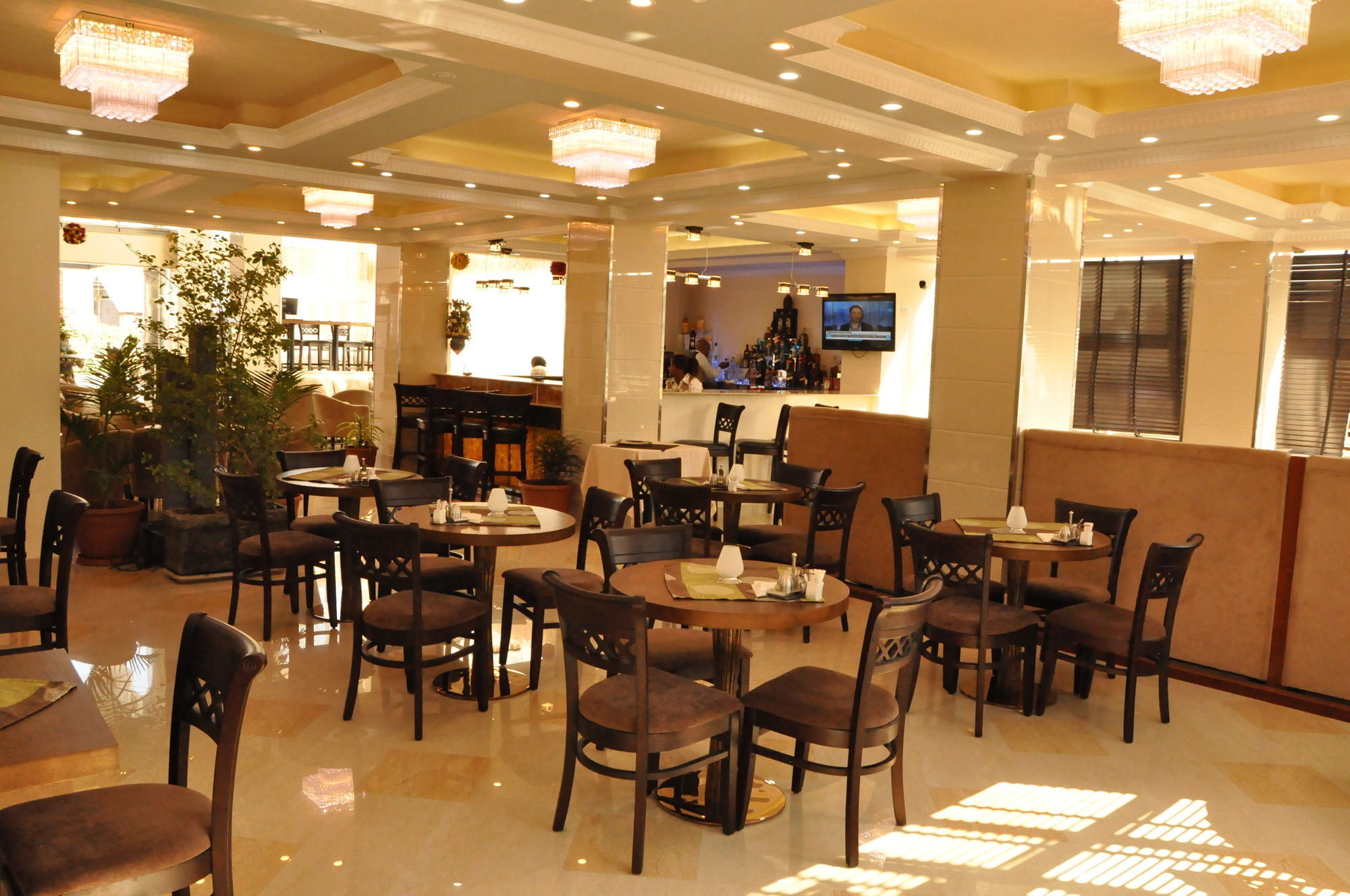 Addissinia Hotel Экстерьер фото