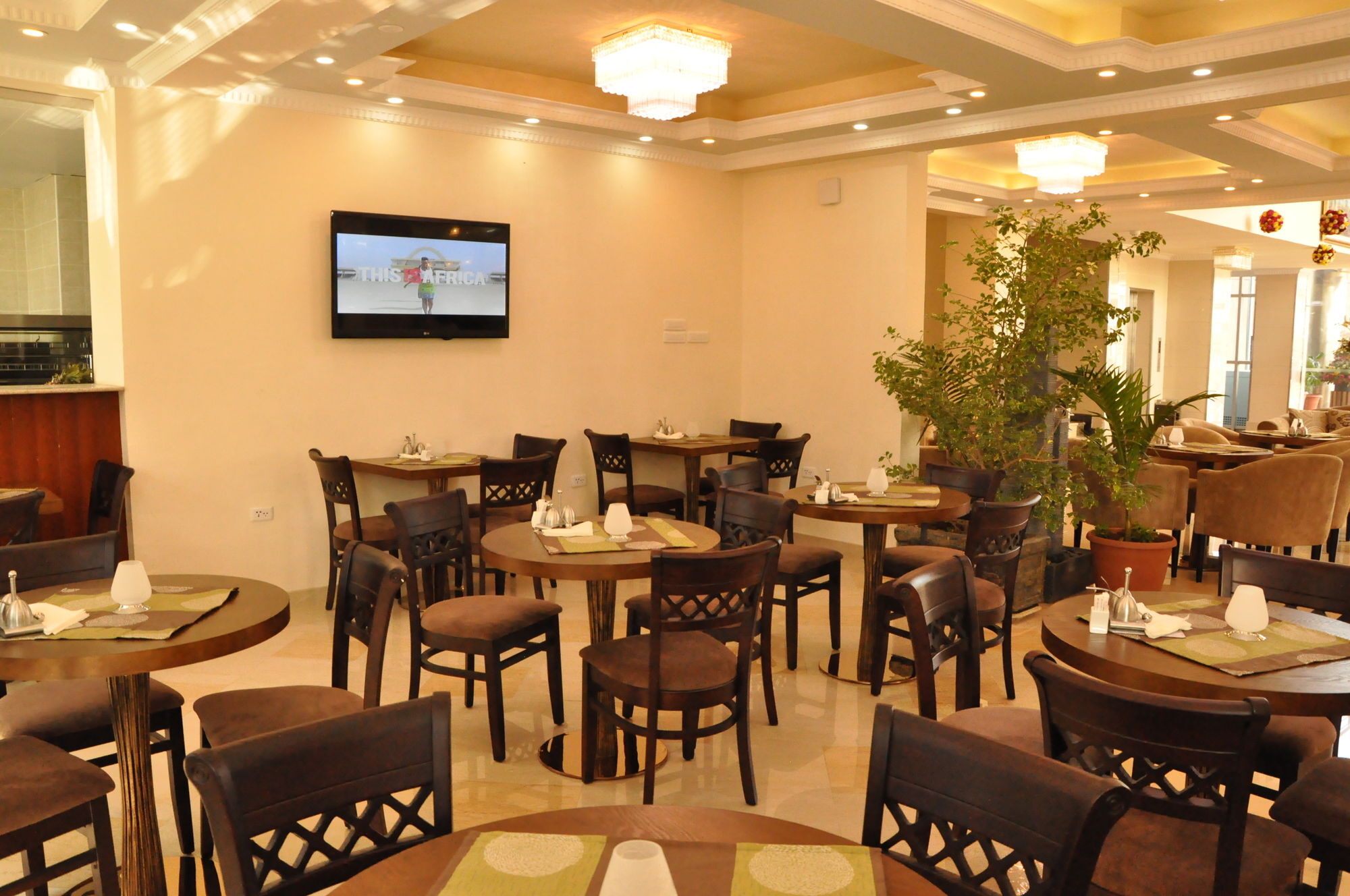 Addissinia Hotel Экстерьер фото